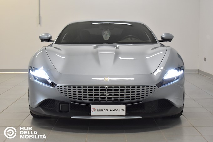 FERRARI Roma